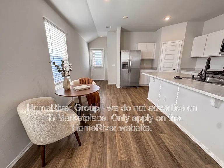 1212 Guthrie Farms Blvd — Photo 5