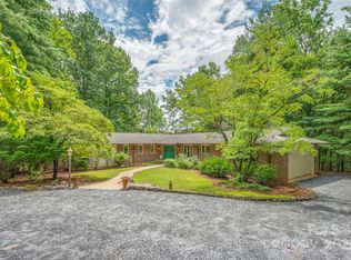 106 Blue Bird Ln, Tryon, NC 28782