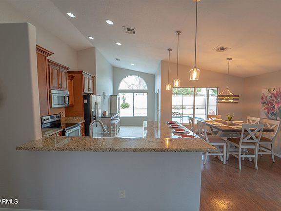 5th image of 4210 E Muirwood Dr