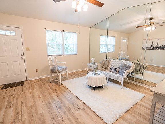 4th image of 2143 Sandpebble Ct