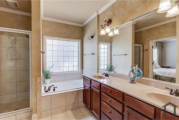 669 Retreat Dr — Photo 4