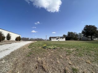 390 Pottershop Rd, Nancy, KY 42544