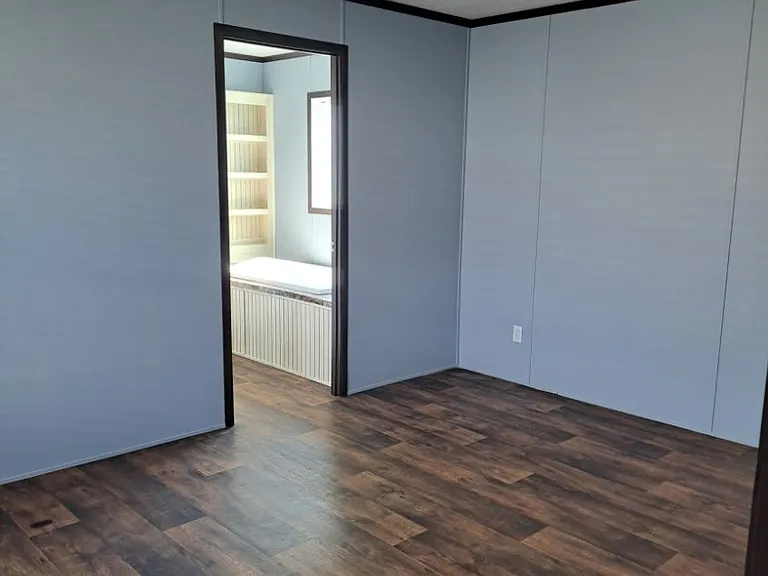 208 N Highway 22A #10 — Photo 21