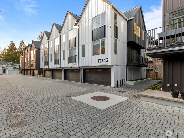 13343 Greenwood Avenue N #D, Seattle, WA 98133