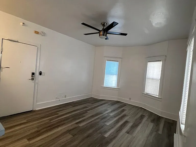 The Leo Lofts — Photo 14
