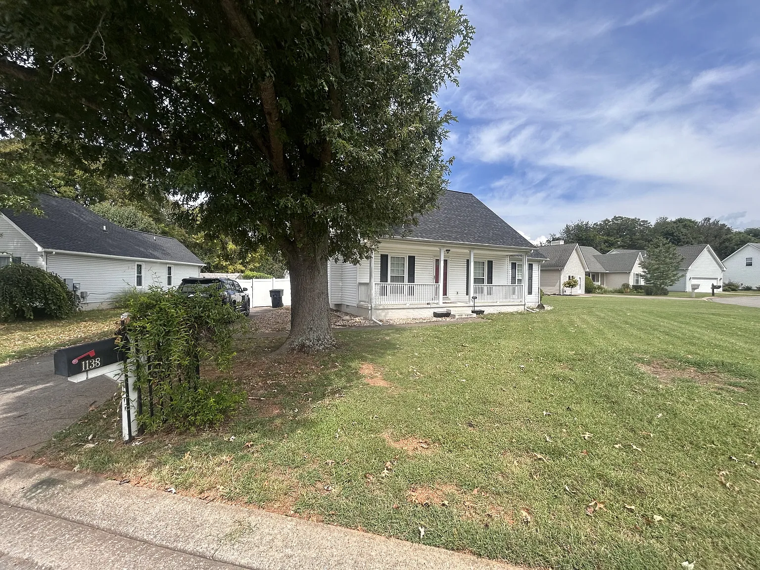 1138 Victoria Drive - 1 — Photo 1