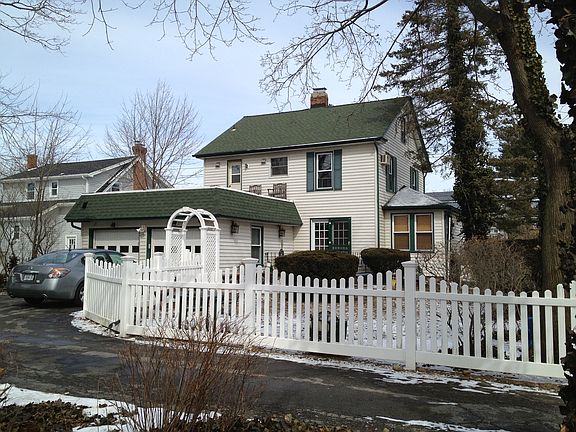 2nd image of 19 Norwich Ave