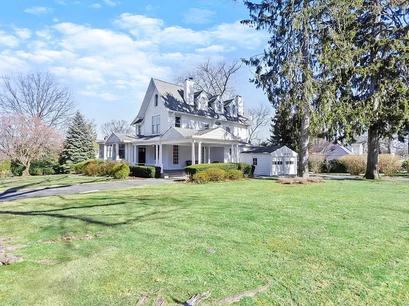 606 Walton Ave, Mamaroneck, NY 10543