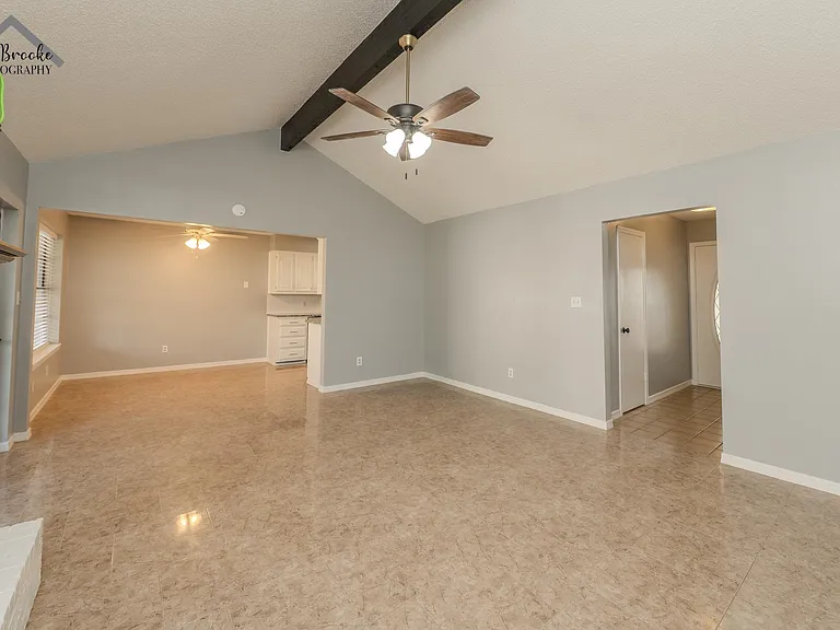 4611 Misty Valley E — Photo 7