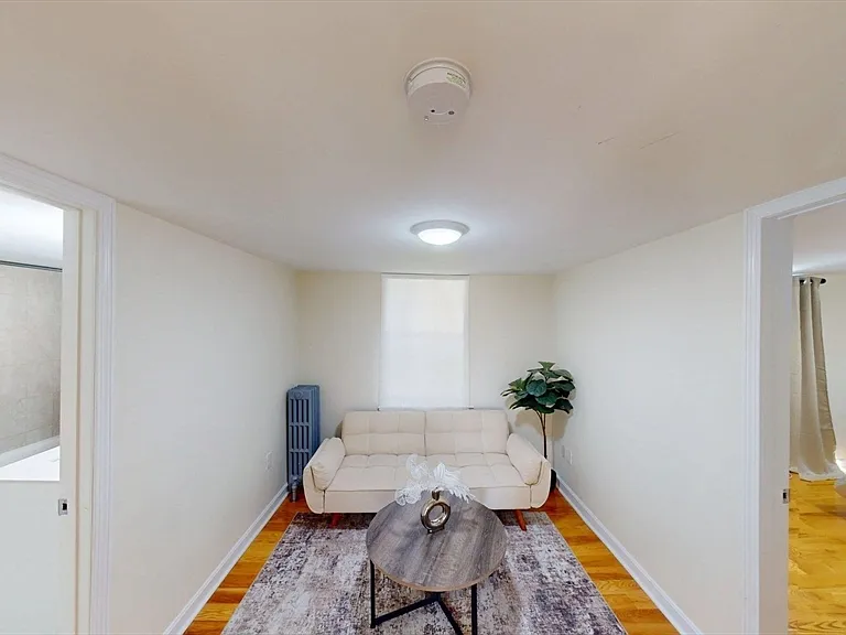 266 Webster St — Photo 25