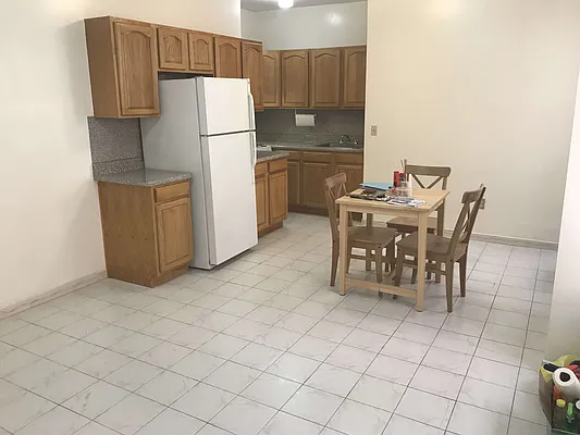 Rented by Virtual Real Estate | media 3