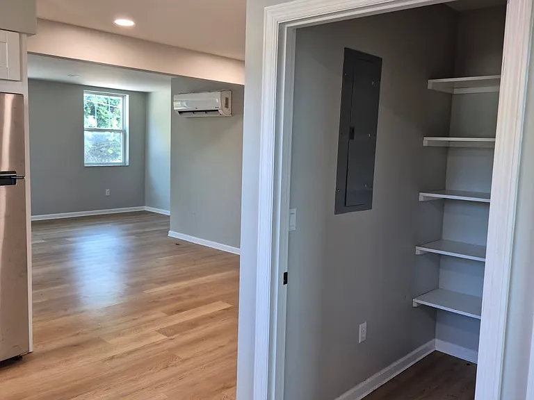 3035 Bigelow Blvd #2 — Photo 5