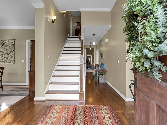 3rd image of 1408 Elmwood Ave