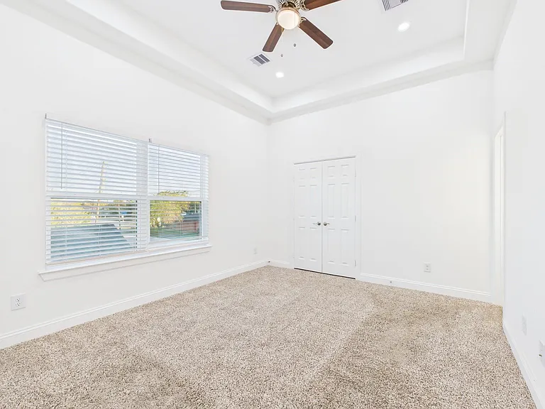 4619 Stassen St #B — Photo 13