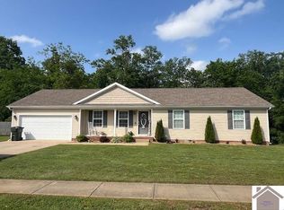 947 Wing Tip Cir, Hopkinsville, KY 42240