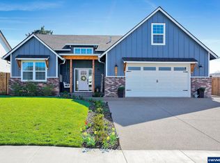 520 NE Aspen St, Sublimity, OR 97385
