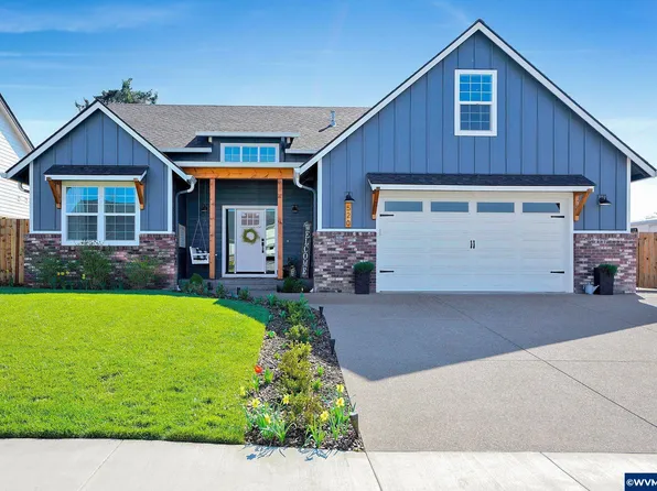 520 NE Aspen St, Sublimity, OR 97385