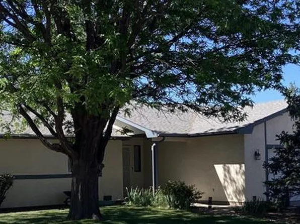 482 W Hahns Peak Ave, Pueblo West, CO 81007