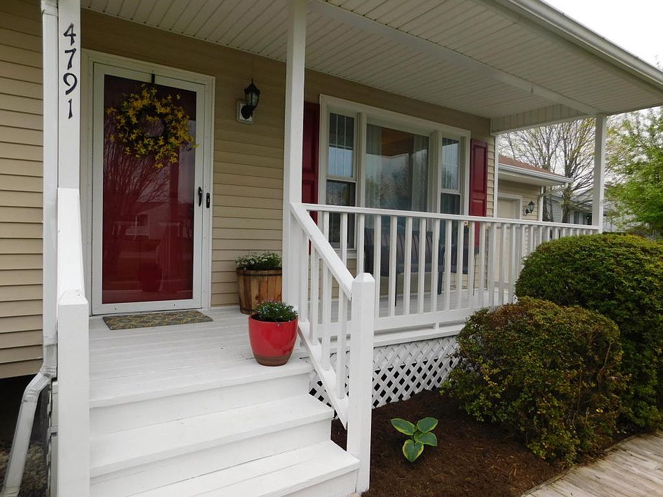 2nd image of 4791 Lantern St