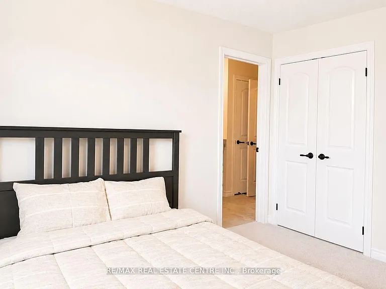 15 Cahill Dr — Photo 27