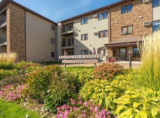 1120 N 12th St APT 9, Bismarck, ND 58501