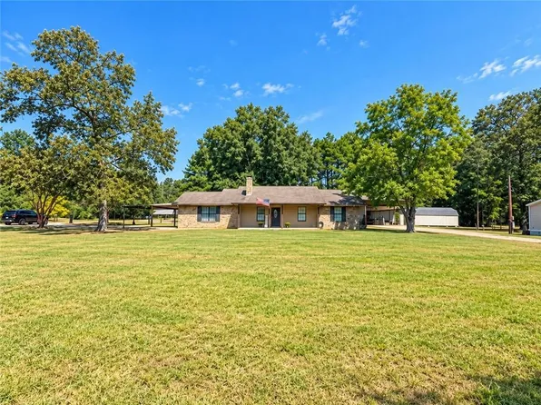 142 Roger Dr, Dry Prong, LA 71423