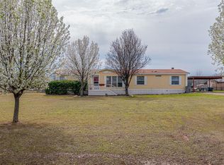 192 Prairie Ln, Azle, TX 76020