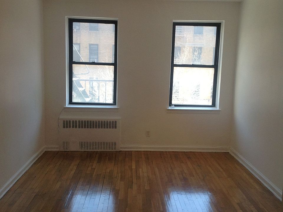 2nd image of 1804 2nd Ave APT 1A