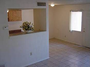 1st image of 4612 E Southgate Ave