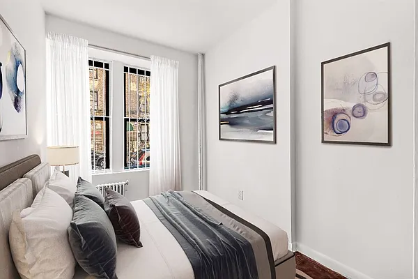 Rented by Avenues Real Estate | media 9