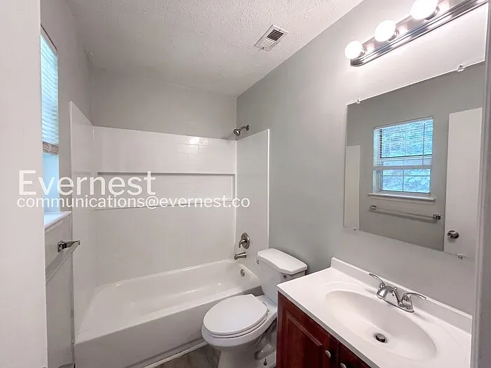 2510 Corner Shoals Dr — Photo 11