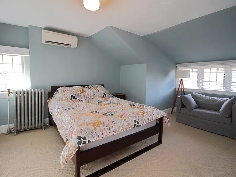 2343 NE 21st Ave — Photo 27