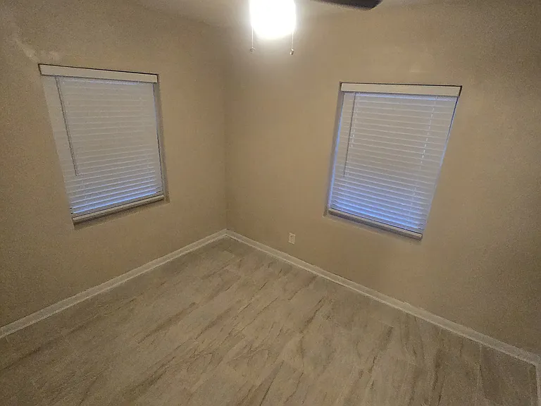 1739 Melson Ave — Photo 7