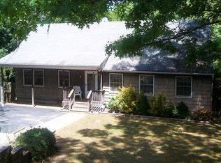 49 Hazel Rd, Rocky Point, NY 11778