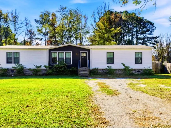 237 W Steele Dr, Summerville, SC 29483
