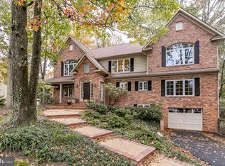 8734 Center Rd #1, Springfield, VA 22152