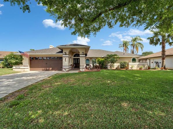 7402 Gunstock Dr, Lakeland, FL 33809