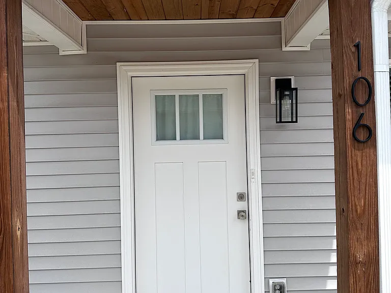 106 Lakeside Dr — Photo 4