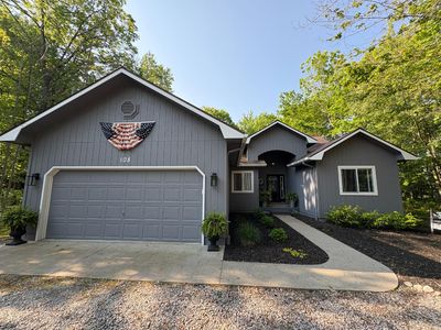 108 Bourbon St, Roscommon, MI, 48653