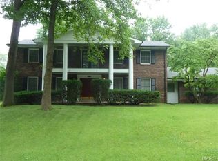 12225 Centerbrook Dr, Florissant, MO 63033