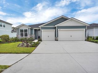 2323 Glade Ln, Green Cove Springs, FL 32043