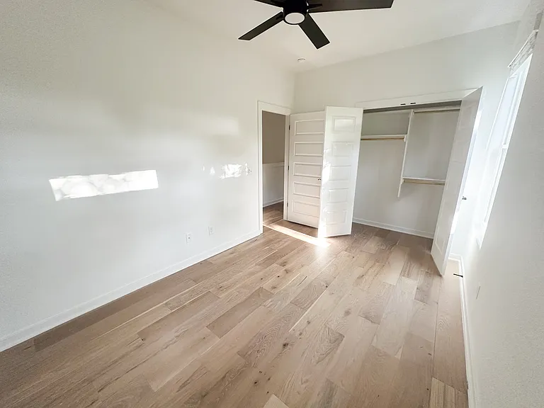 1430 E Huntsville Rd — Photo 12