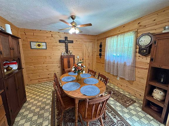 2nd image of 2775 Harmony Rd