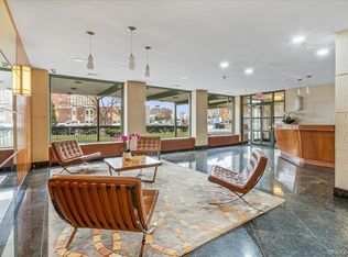 59-59 138th St #2PP, Whitestone, NY 11357