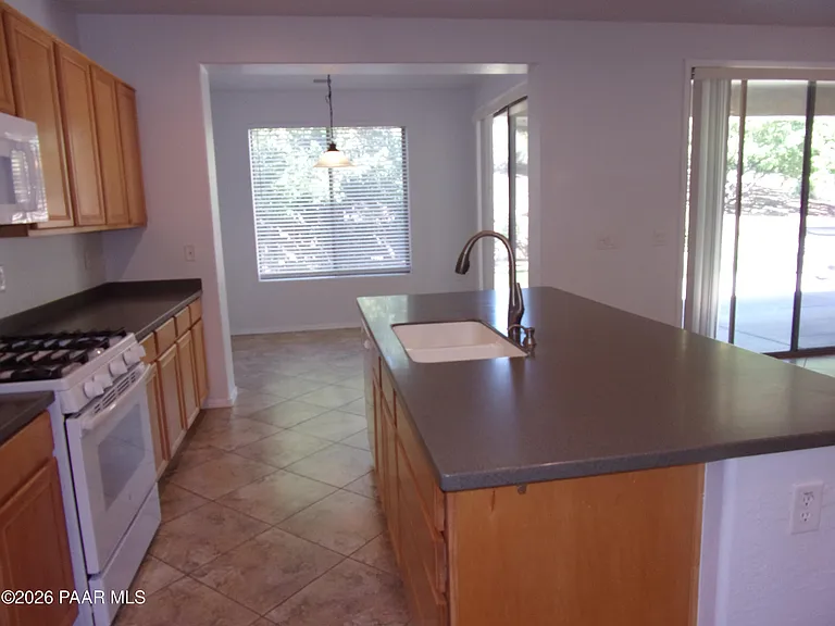 7239 E Barefoot Ln — Photo 7