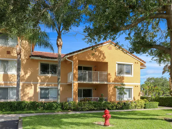 191 SW Palm Drive #207, Port St Lucie, FL 34986