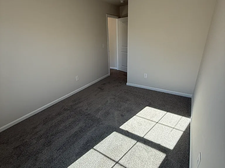 121 Pendleton Place Way — Photo 15