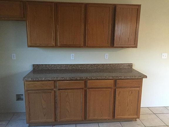 5th image of 2612 N Balboa Ave