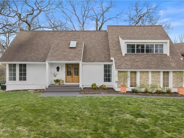 225 NW Hickory St, Lees Summit, MO 64064