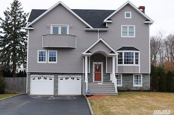 1st image of 210 Handsome Ave